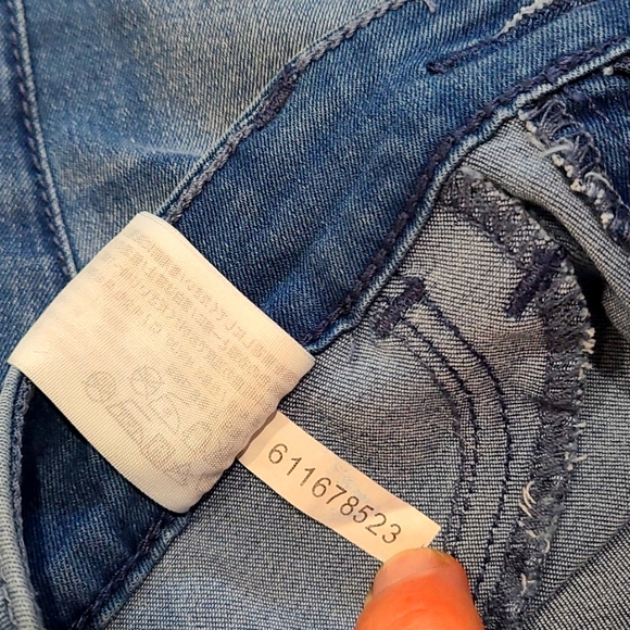 Abercrombie & Fitch Skinny Jeans - Picture 7 of 8